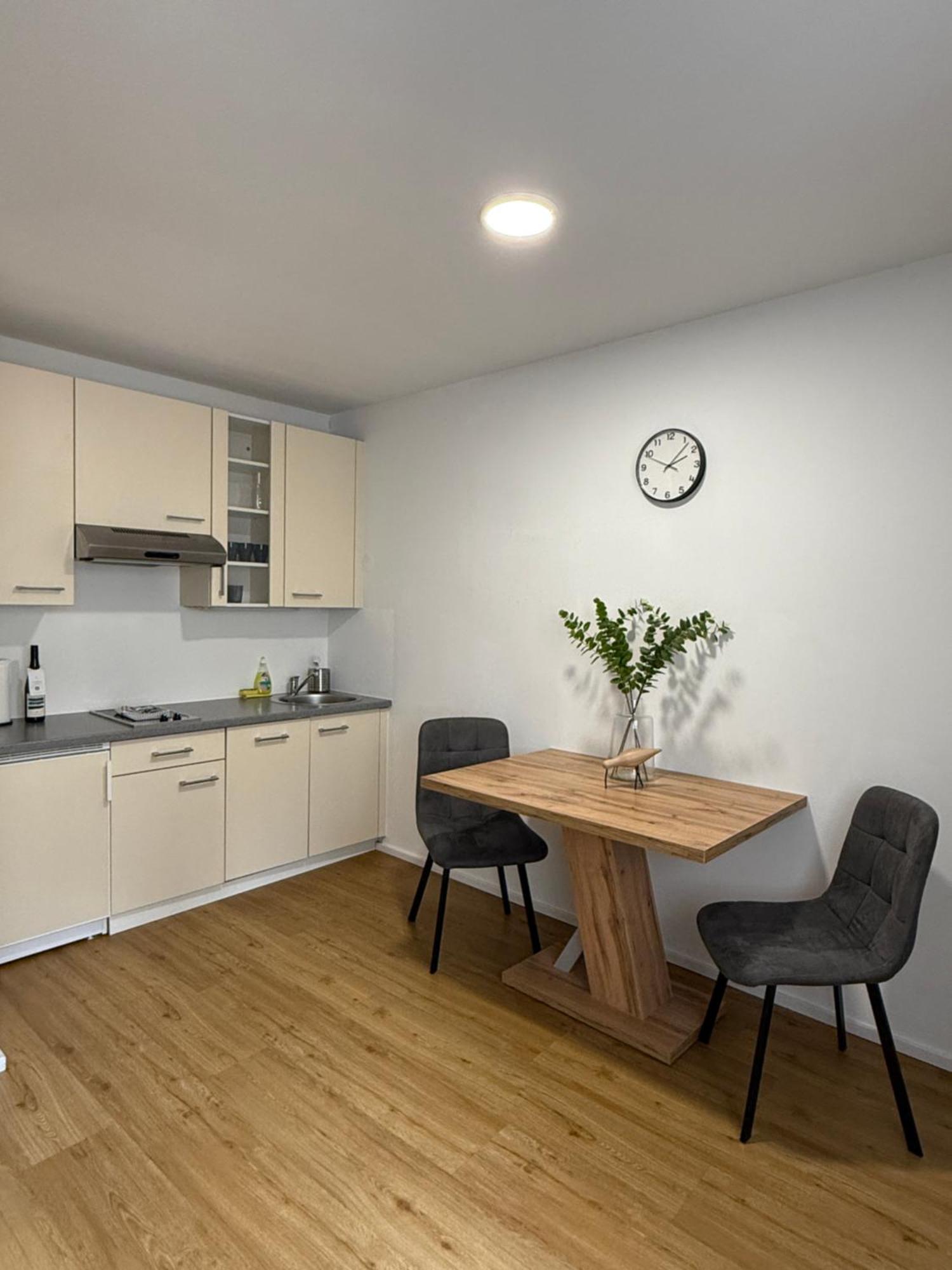 Urban Stay Apartments Wenen Buitenkant foto